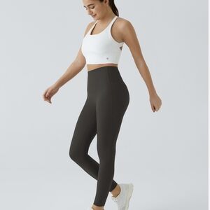 Halara UltraSculpt™ High Waisted Tummy Control Pocket Shaping Training Leggings.